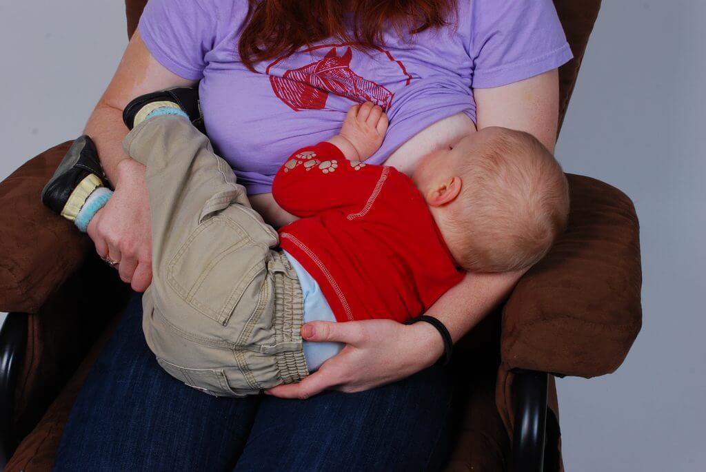 Povești de alăptare - Alăptarea dupa operația de abces mamar